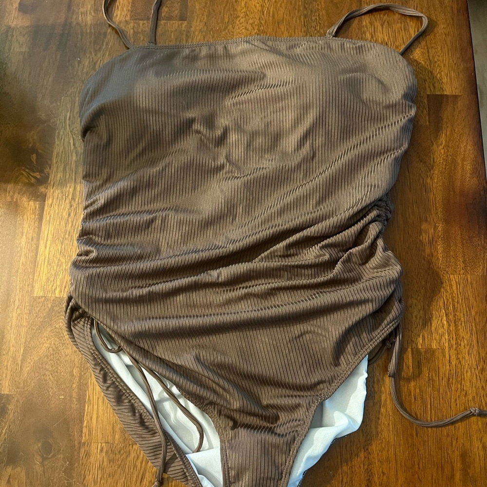One piece bathing suit